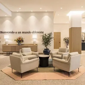 **** Hotel Ilunion Les Corts Spain